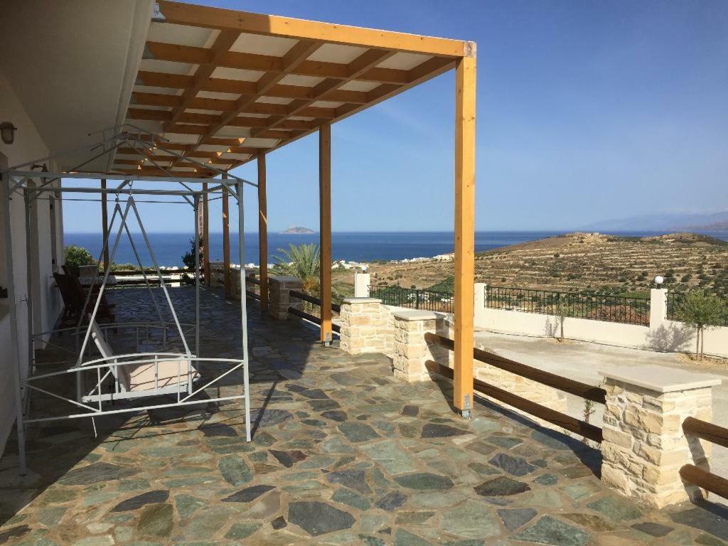Villas Alexandros Petrino 칼라마키 외부 사진